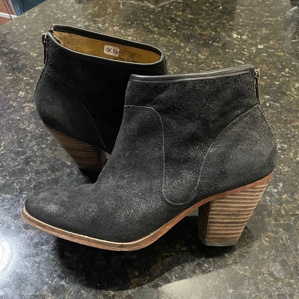 J Shoes Belgrave Booties